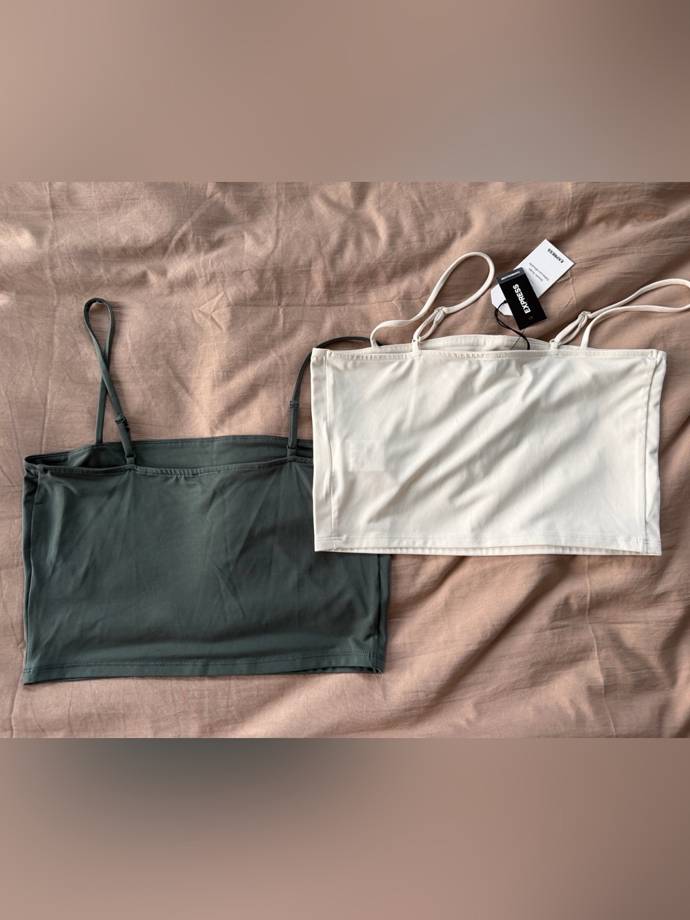 Express Body Contour Cropped Cami Tank - Green & Cream Bundle - Picture 2 of 2